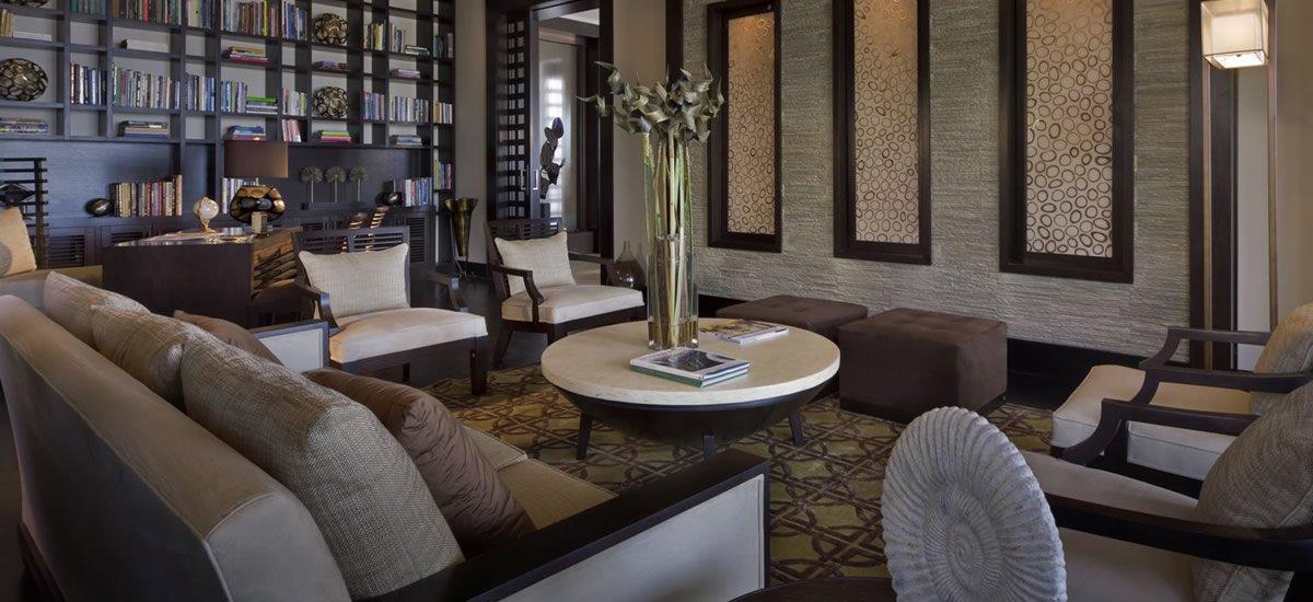 Bahamas, Paradise Island - Ultra-Luxury Home for Sale - Living Room