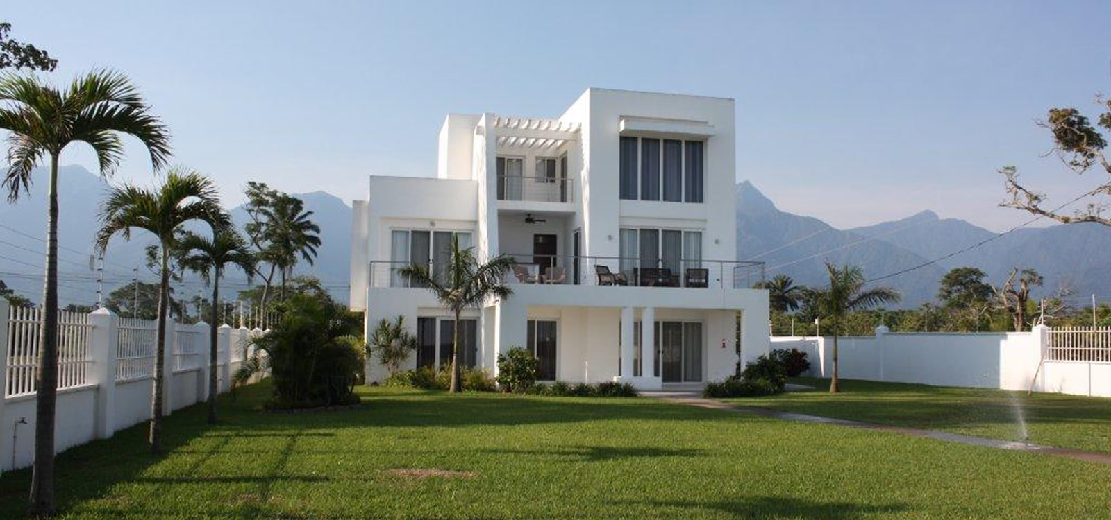 6 Bedroom Beachfront Home for Sale, La Ceiba, Atlantida, Honduras 7th