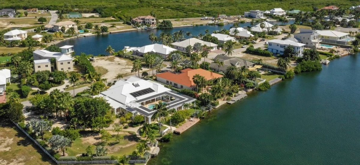 Off the grid home for sale in Grand Cayman