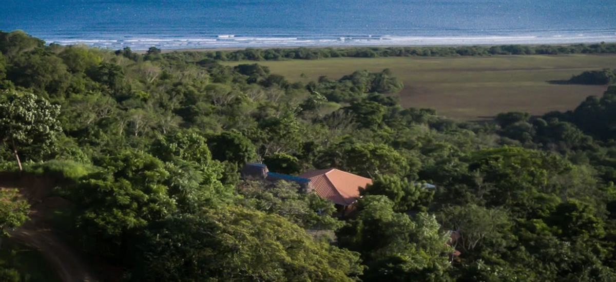 Off the grid home for sale in Pedasi, Panama