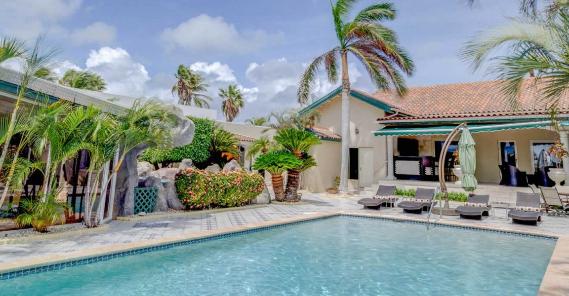 7 Bedroom Beachfront Property for Sale, Malmok, Aruba 7th Heaven Properties