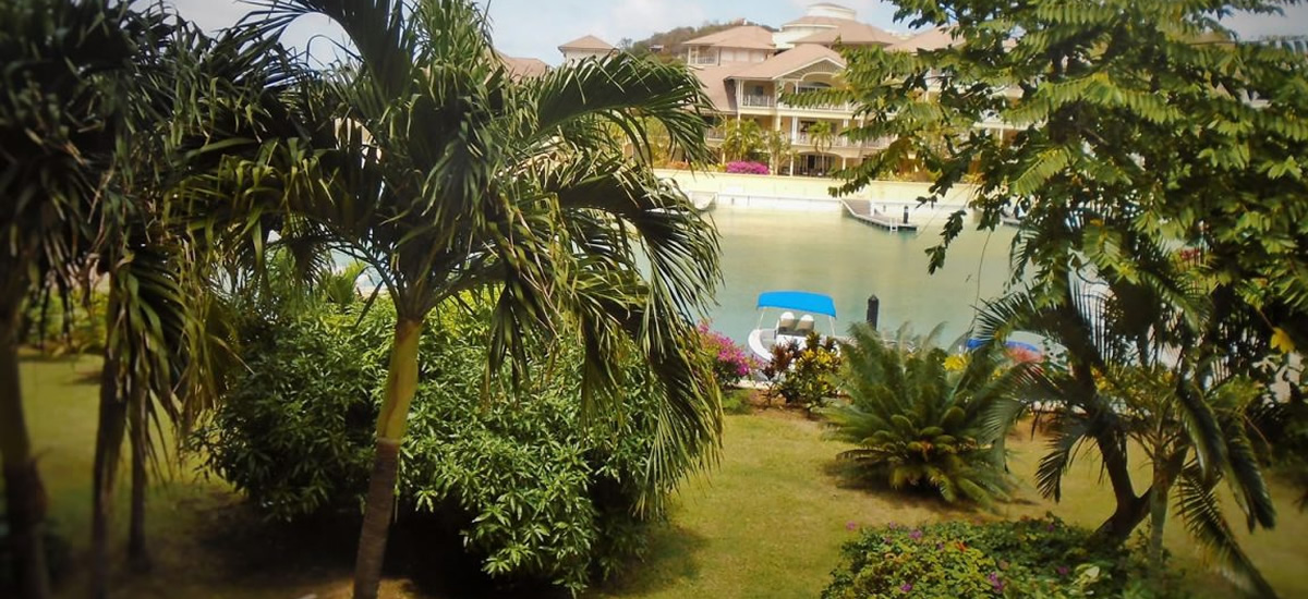 2 bedroom condo for sale, The Landings, St Lucia