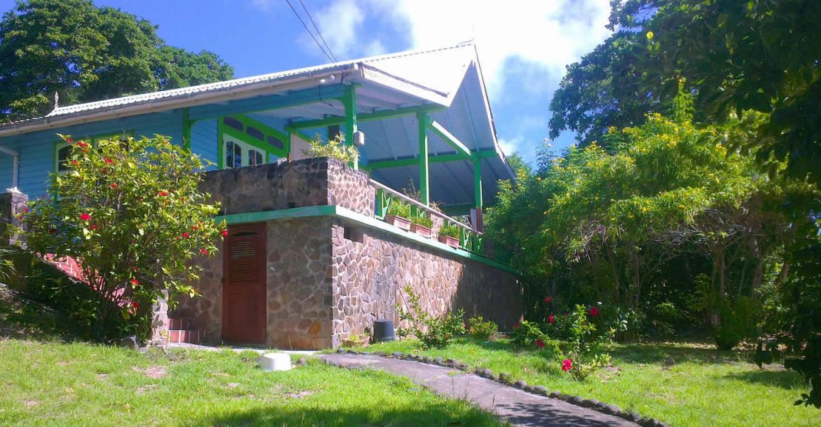 4 Bedroom Beach Cottage For Sale Friendship Beach Bequia 7th