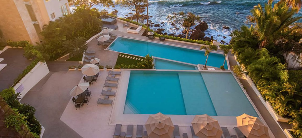Beachfront condo for sale in Amapas, Puerto Vallarta