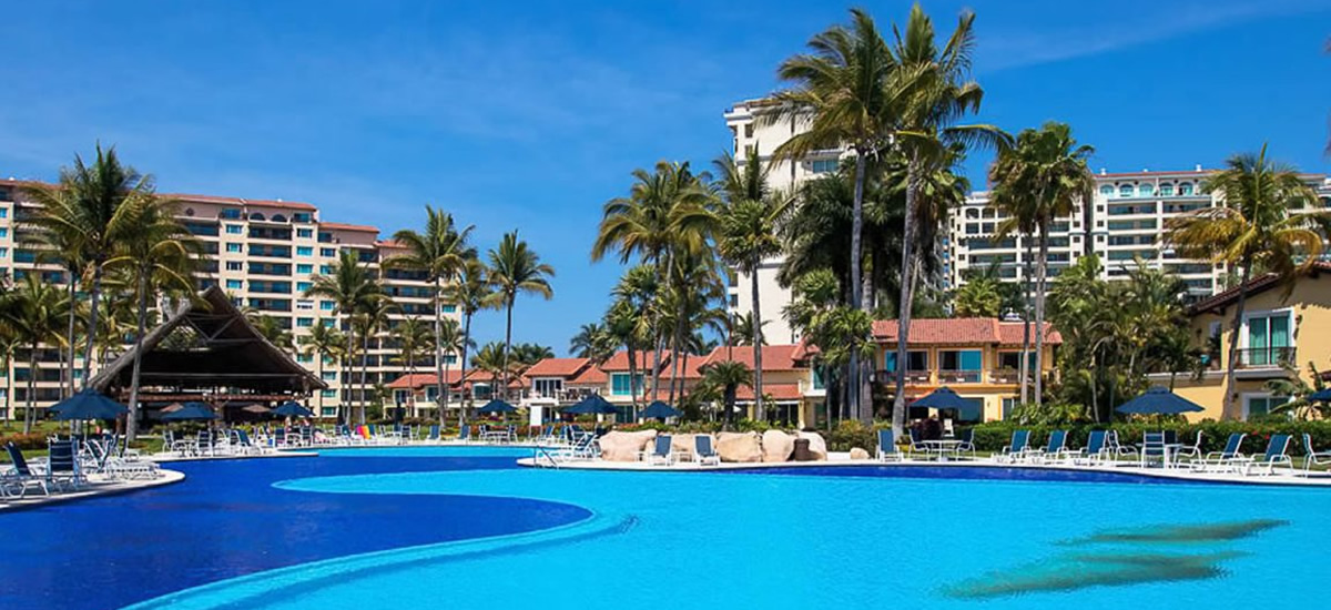 Beachfront apartment for sale in Marina Vallarta