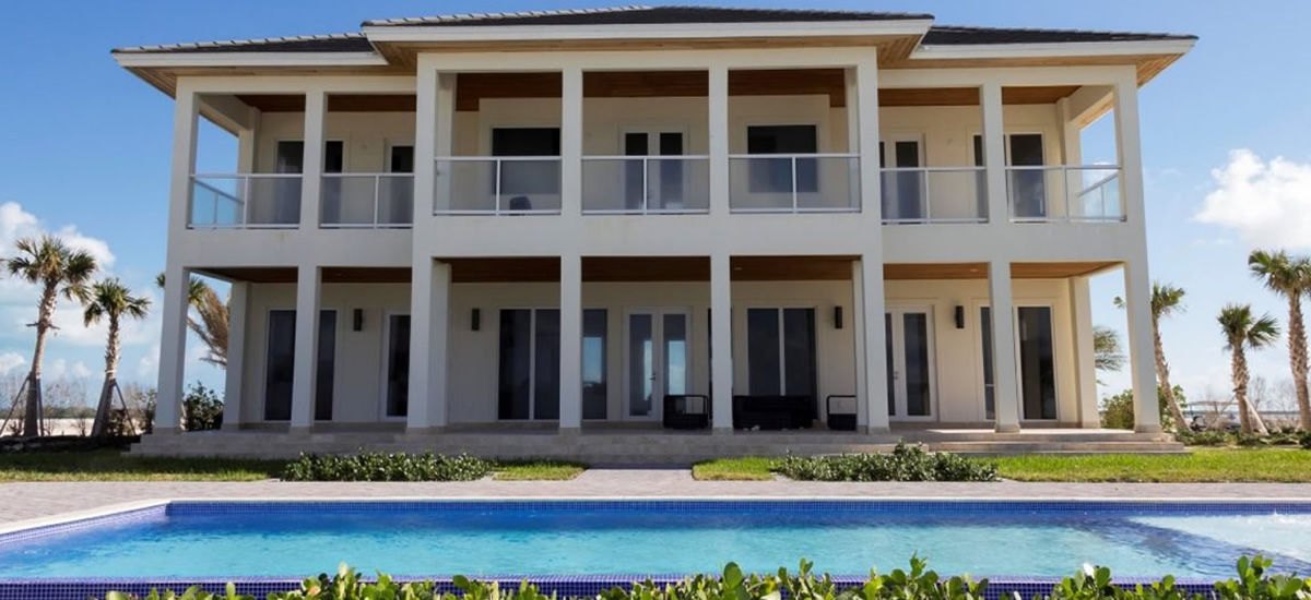 Luxury beachfront home for sale in Bimini, Bahamas