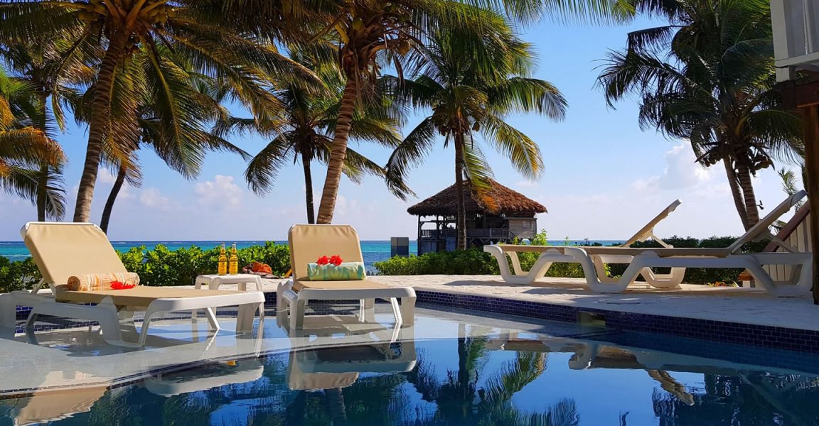 Bedroom Beach House for Sale  San Pedro  Ambergris Caye  Belize 7th