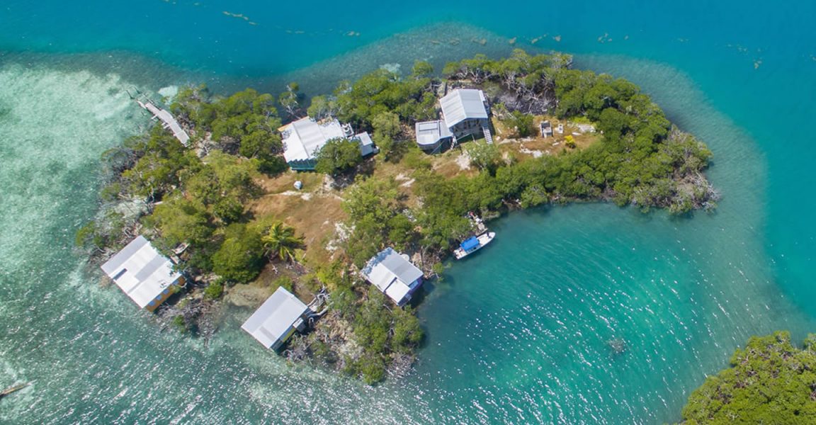 0.135 Acre Island for Sale in Belize with 4 Cabanas, Stann Creek ...