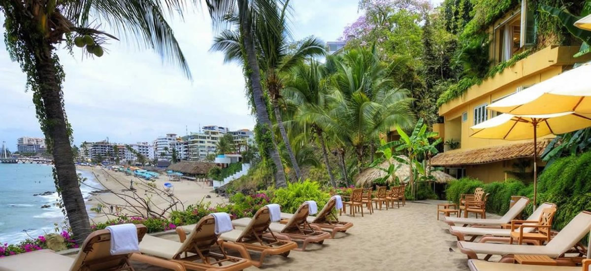 Hotel for sale on the beach in Puerto Vallarta, Mexico