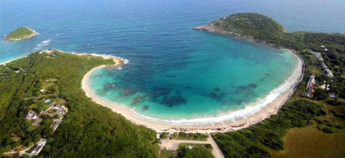 Half Moon Bay, Antigua