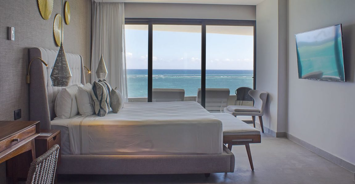 The Fives Oceanfront Puerto Morelos For Sale